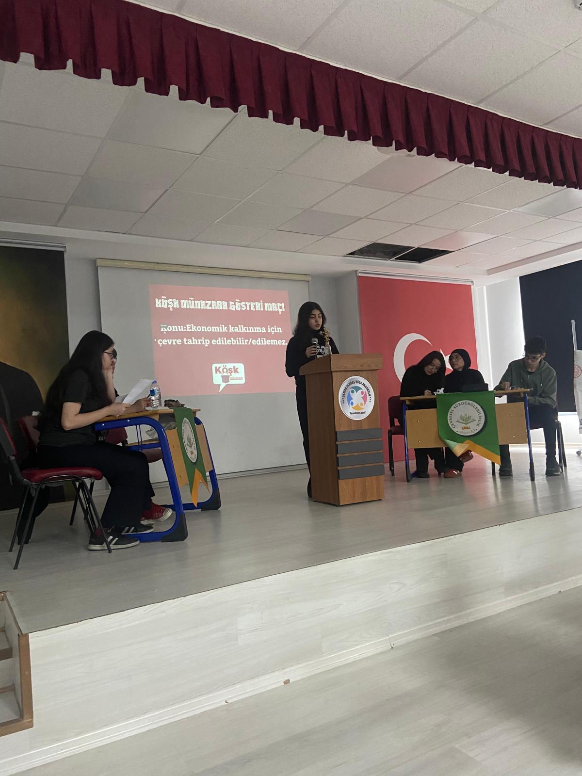 Münazara Etkinliği